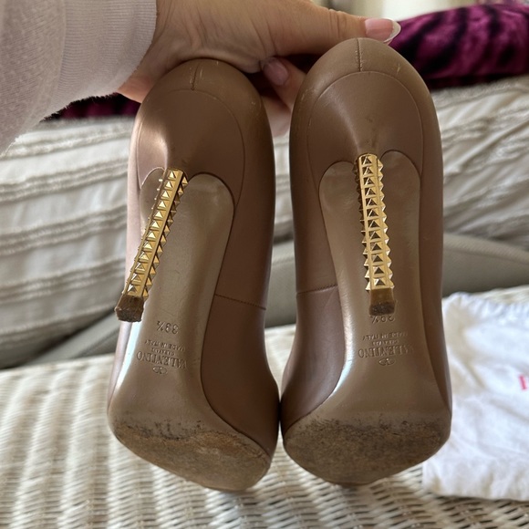 Valentino Garavani Rock stud heels - Picture 3 of 8